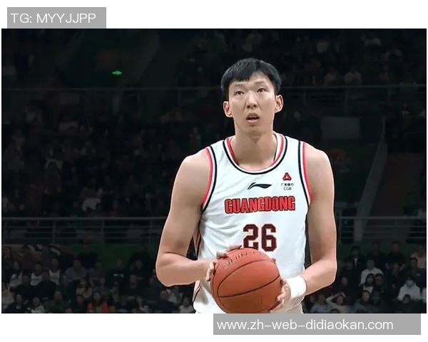 周琦眼伤反复缺席训练助理确认今晚将继续出战比赛 周琦眼伤反复缺席训练助理确认今晚将继续出战比赛